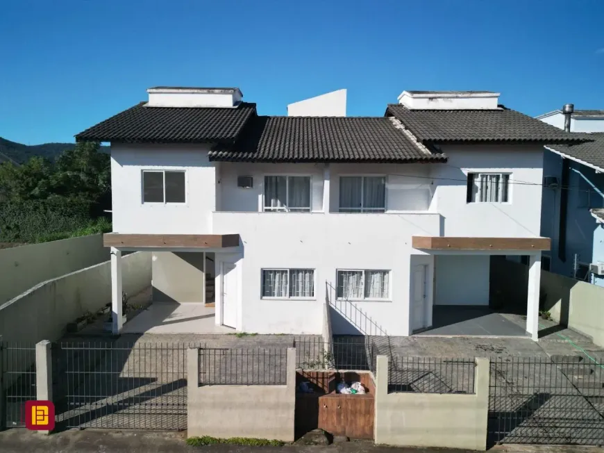 Foto 1 de Casa com 3 Quartos à venda, 127m² em Santa Mônica, Florianópolis