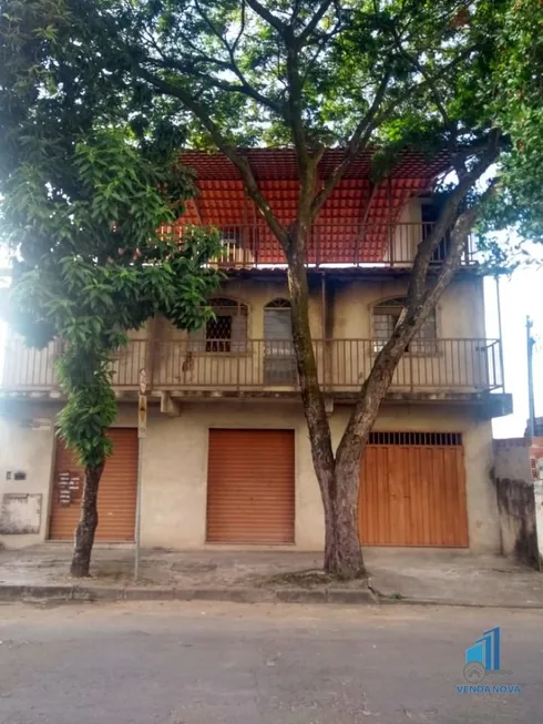 Foto 1 de Casa com 4 Quartos à venda, 320m² em Vila Clóris, Belo Horizonte