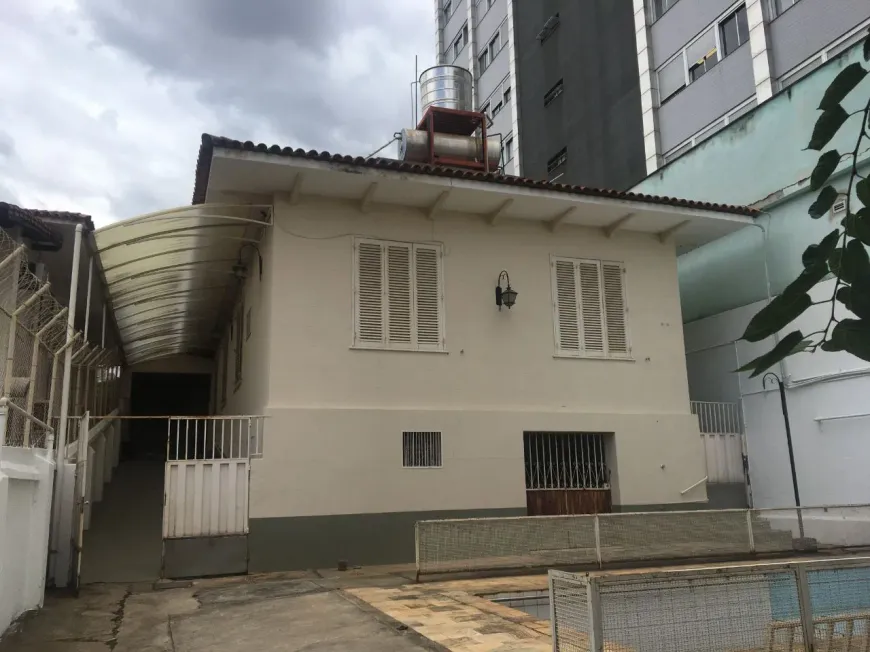 Foto 1 de Casa com 3 Quartos para alugar, 250m² em Lourdes, Belo Horizonte