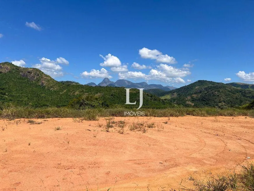 Foto 1 de Lote/Terreno à venda, 4152m² em Secretário, Petrópolis