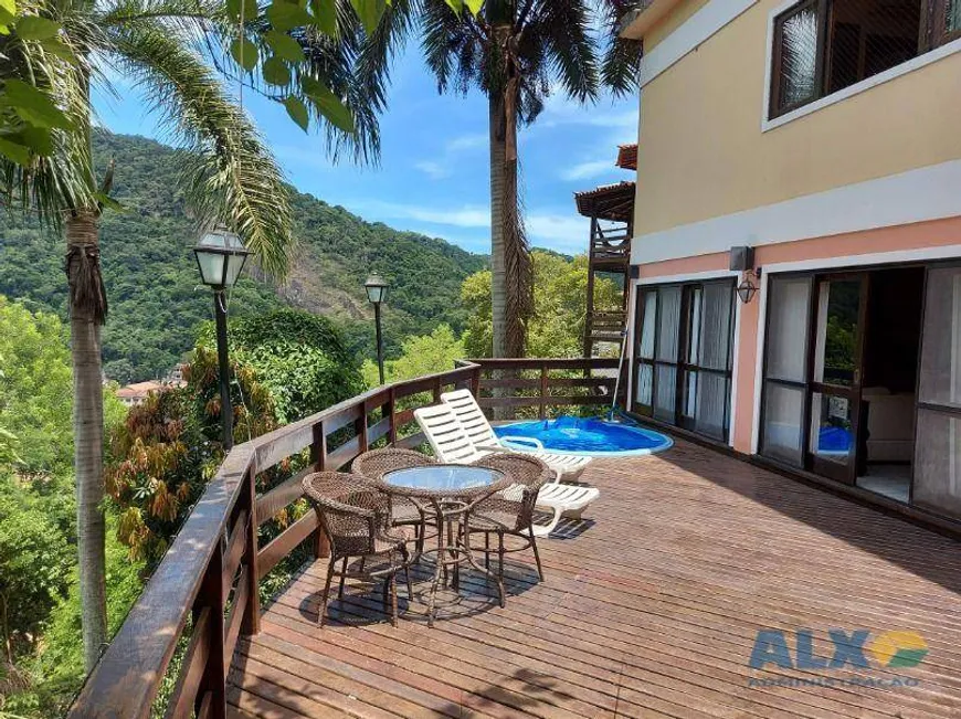 Foto 1 de Casa de Condomínio com 4 Quartos para venda ou aluguel, 400m² em Itaipu, Niterói