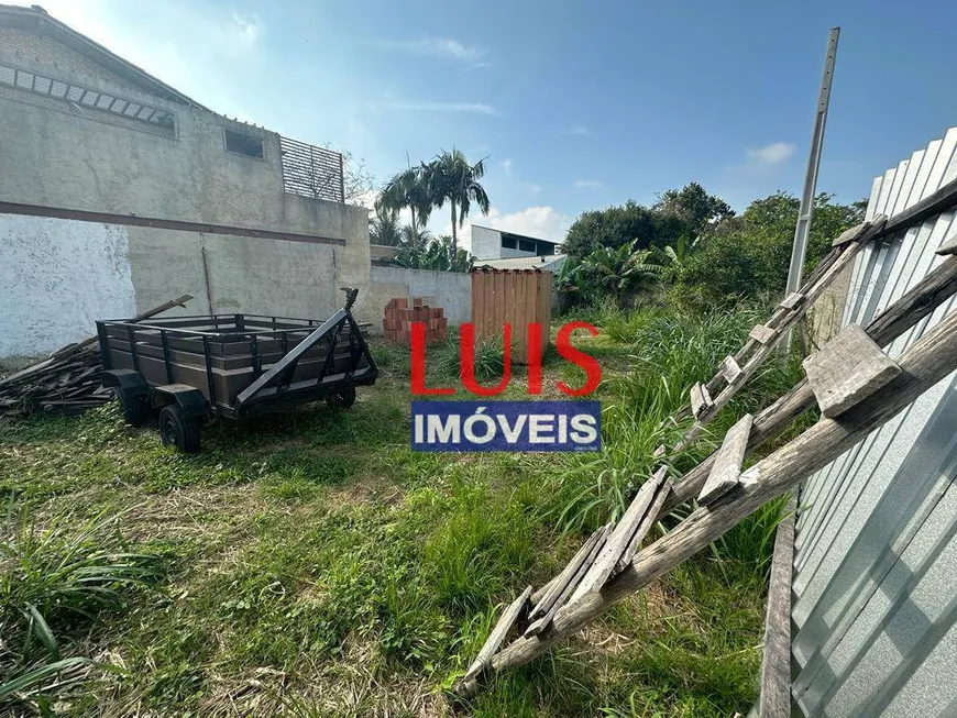 Foto 1 de Lote/Terreno à venda, 180m² em Piratininga, Niterói