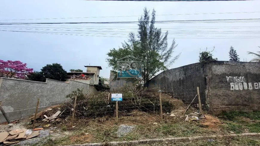 Foto 1 de Lote/Terreno à venda, 360m² em Maria Turri, Rio das Ostras