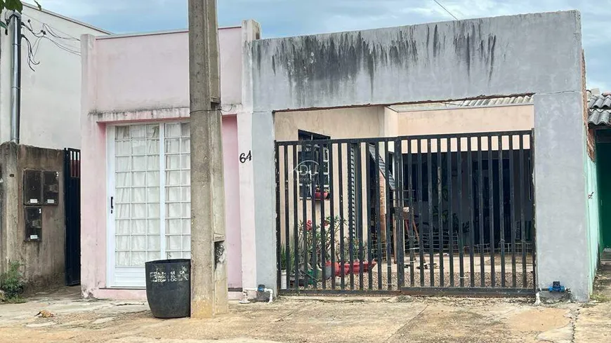 Foto 1 de Casa com 5 Quartos à venda, 200m² em , Primavera do Leste