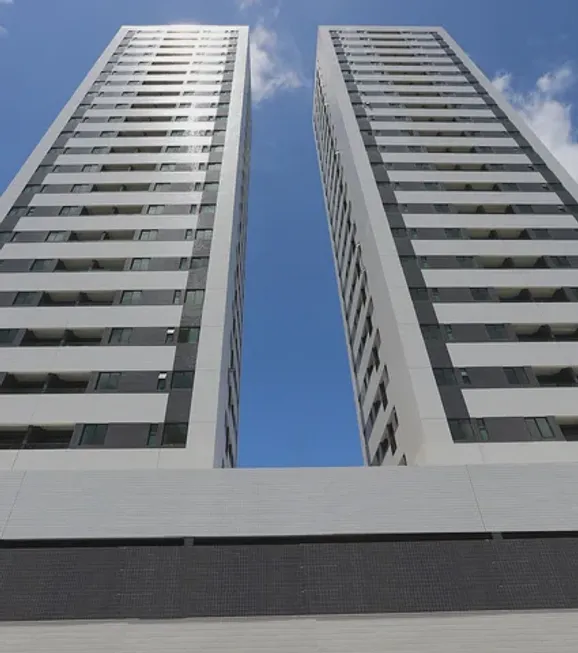 Foto 1 de Apartamento com 2 Quartos à venda, 56m² em Torreão, Recife