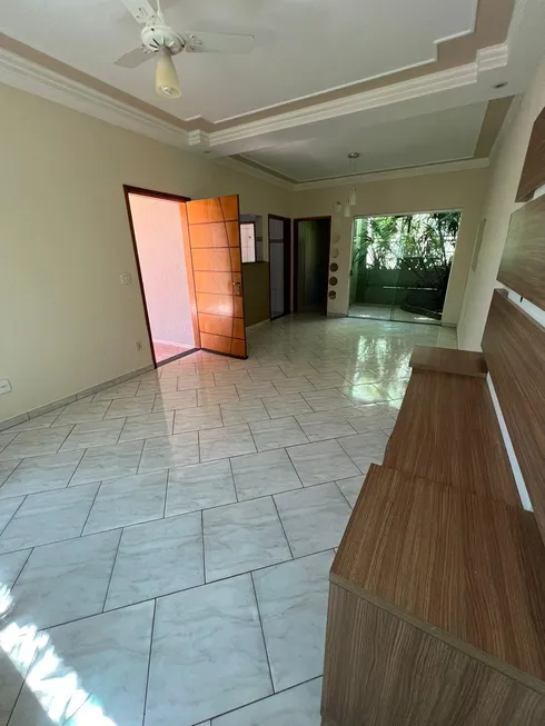 Foto 1 de Casa com 3 Quartos à venda, 150m² em Residencial e Comercial Palmares, Ribeirão Preto