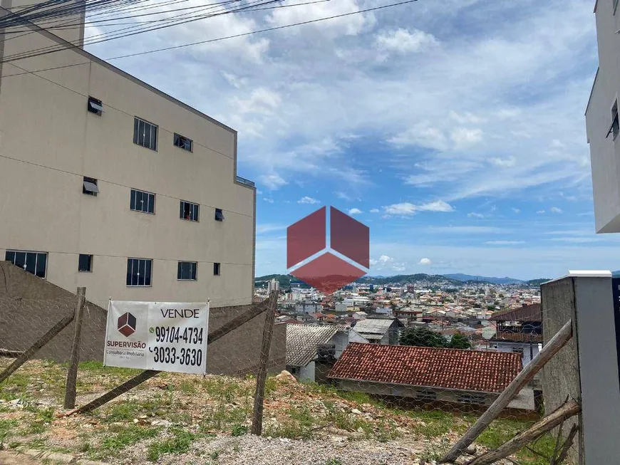 Foto 1 de Lote/Terreno à venda, 301m² em Passa Vinte, Palhoça