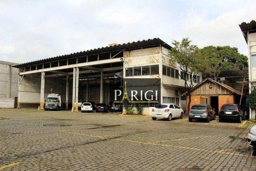 Foto 1 de Galpão/Depósito/Armazém à venda, 4000m² em São João, Porto Alegre