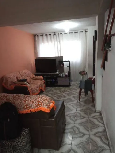 Foto 1 de Sobrado com 3 Quartos à venda, 103m² em Vila Nilo, São Paulo