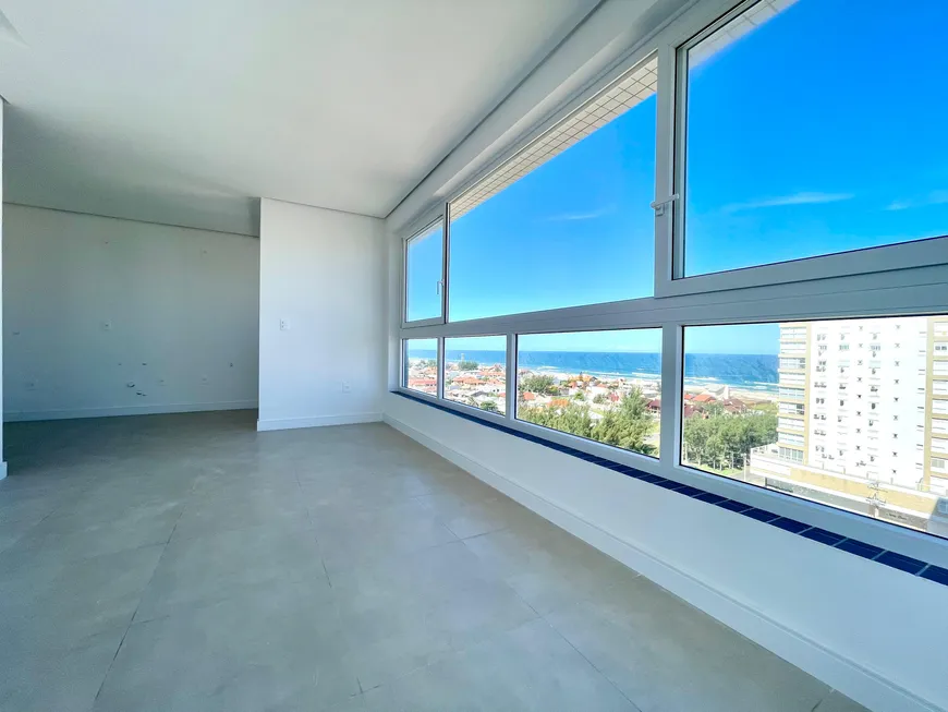 Foto 1 de Apartamento com 3 Quartos à venda, 75m² em Zona Nova, Capão da Canoa