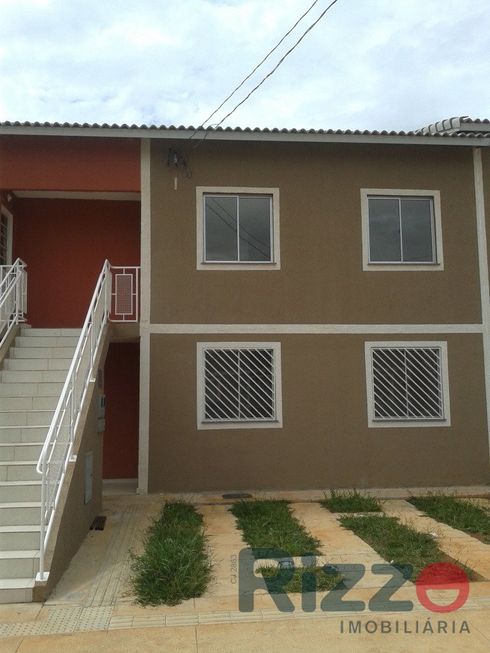 Foto 1 de Apartamento com 2 Quartos para alugar, 45m² em Ypiranga, Valparaíso de Goiás