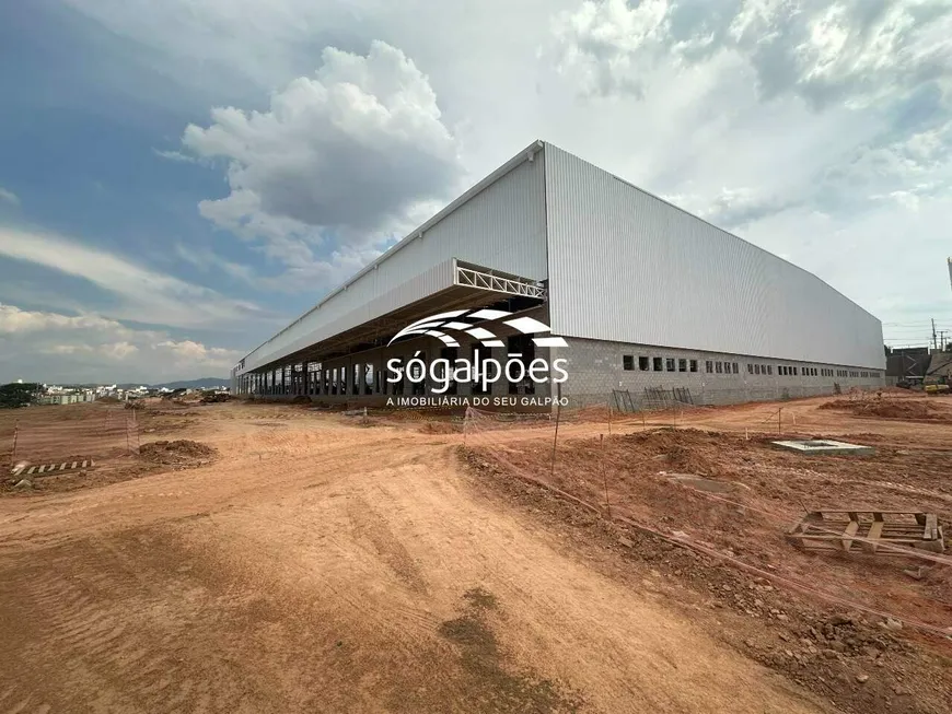 Foto 1 de Galpão/Depósito/Armazém para alugar, 4578m² em Cinco, Contagem