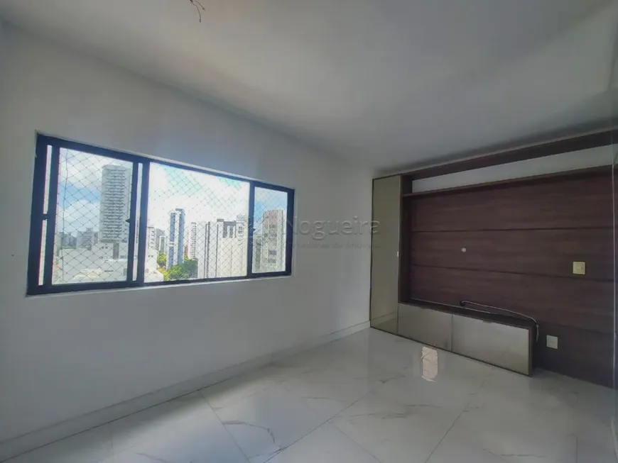 Foto 1 de Flat com 1 Quarto à venda, 35m² em Graças, Recife