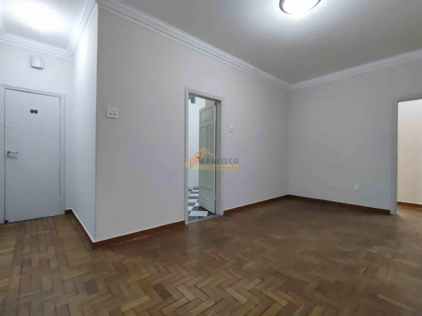 Foto 1 de Apartamento com 3 Quartos para alugar, 74m² em Centro, Divinópolis