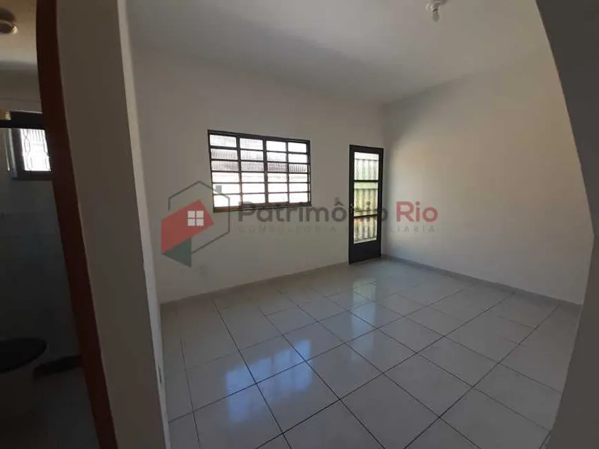 Foto 1 de Casa com 2 Quartos à venda, 68m² em Cordovil, Rio de Janeiro