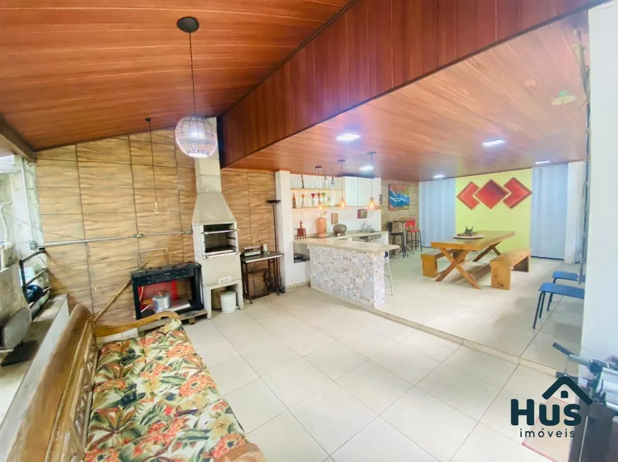 Foto 1 de Casa com 4 Quartos à venda, 340m² em Santa Amélia, Belo Horizonte