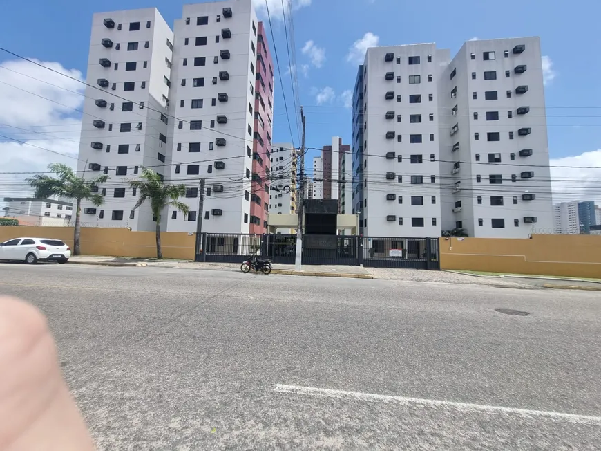 Foto 1 de Apartamento com 2 Quartos para alugar, 64m² em Lagoa Nova, Natal