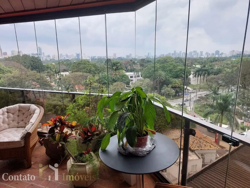Foto 1 de Apartamento com 4 Quartos para alugar, 225m² em Jardim América, São Paulo