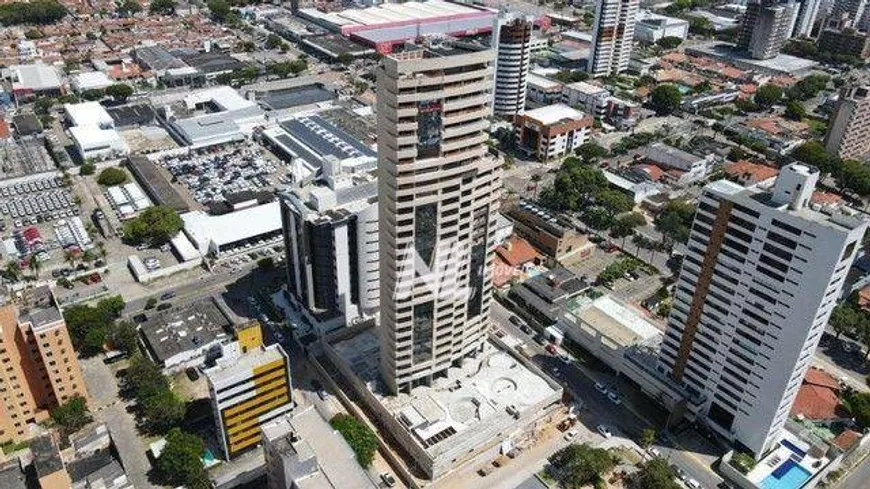 Foto 1 de Apartamento com 3 Quartos à venda, 180m² em Lagoa Nova, Natal