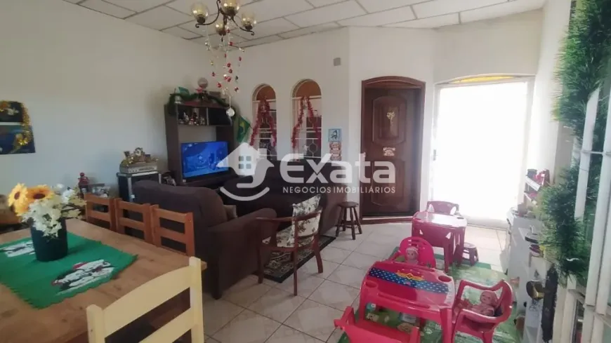 Foto 1 de Casa com 2 Quartos à venda, 92m² em Jardim Simus, Sorocaba