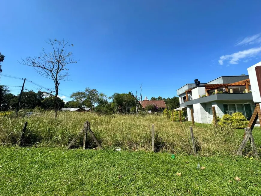 Foto 1 de Lote/Terreno à venda, 752m² em Planalto, Gramado