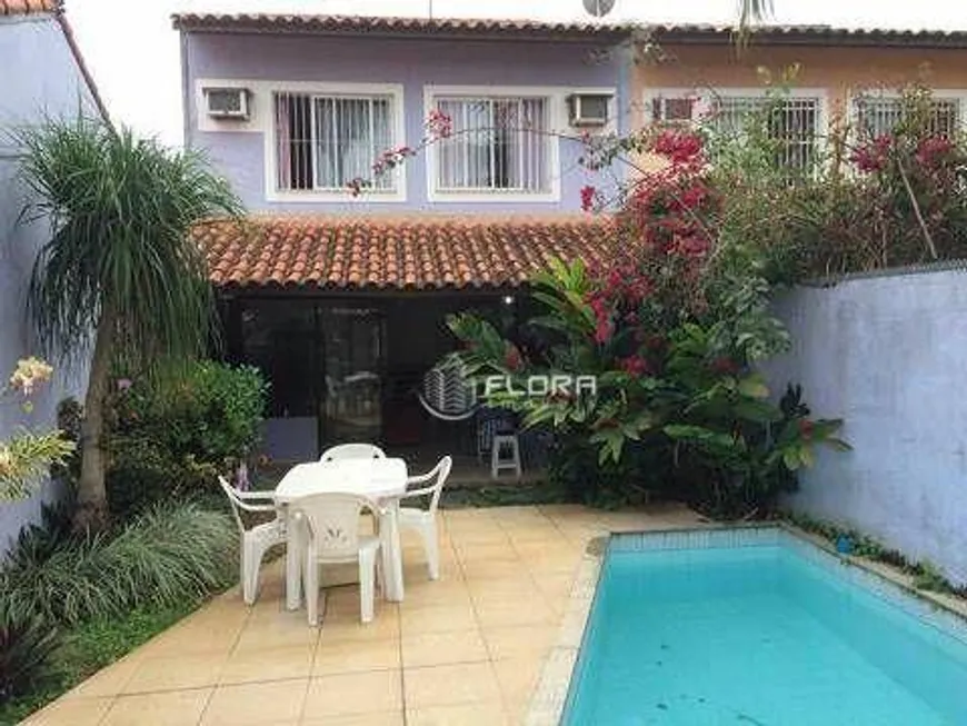 Foto 1 de Casa com 3 Quartos à venda, 140m² em Maralegre, Niterói