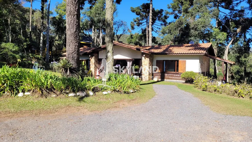 Foto 1 de Casa com 6 Quartos à venda, 240m² em Monte Verde, Camanducaia