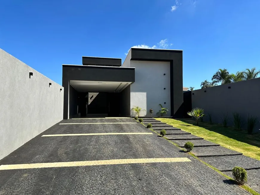 Foto 1 de Casa de Condomínio com 4 Quartos à venda, 350m² em Vicente Pires, Brasília