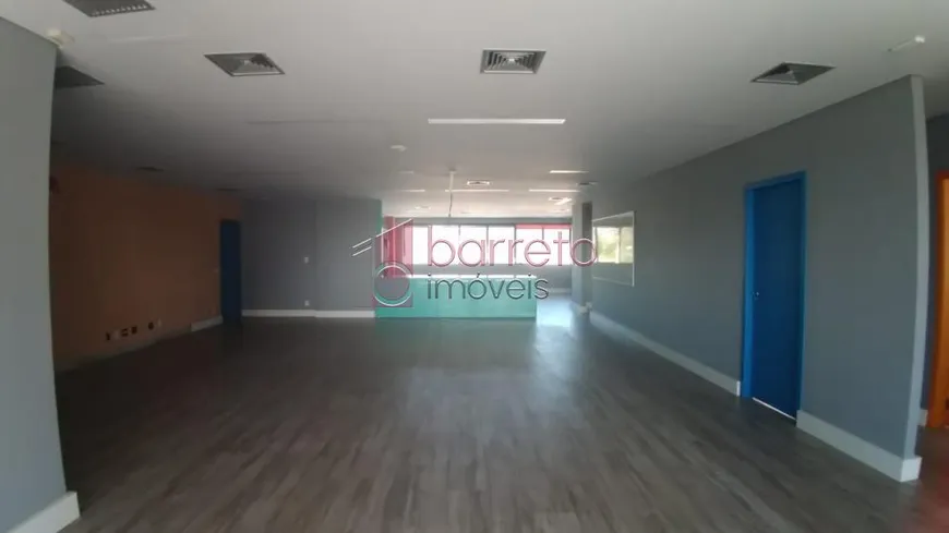 Foto 1 de Sala Comercial à venda, 240m² em Anhangabau, Jundiaí