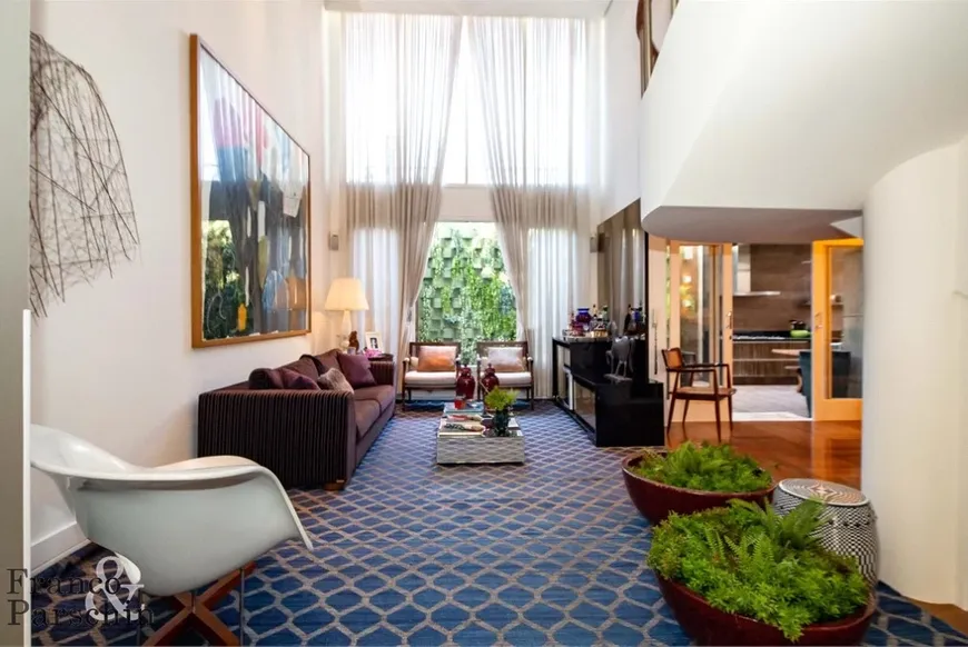 Foto 1 de Casa de Condomínio com 4 Quartos para alugar, 400m² em Alto Da Boa Vista, São Paulo