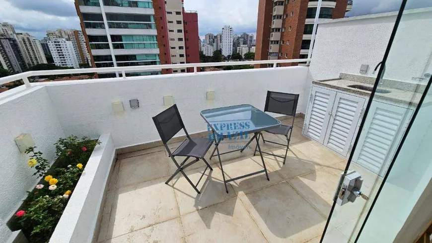 Foto 1 de Cobertura com 1 Quarto à venda, 55m² em Campo Belo, São Paulo