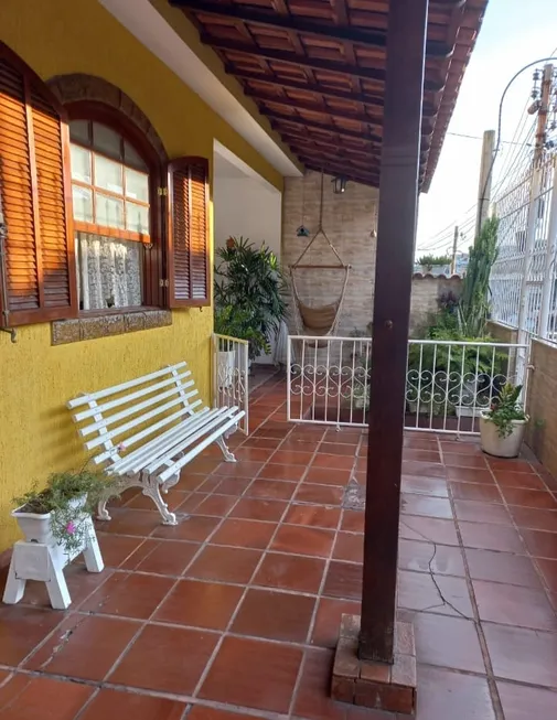 Foto 1 de Casa com 4 Quartos à venda, 97m² em Belmonte, Volta Redonda