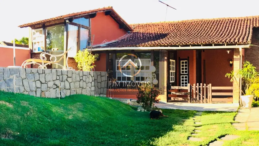 Foto 1 de Casa com 3 Quartos à venda, 350m² em Vila Progresso, Niterói