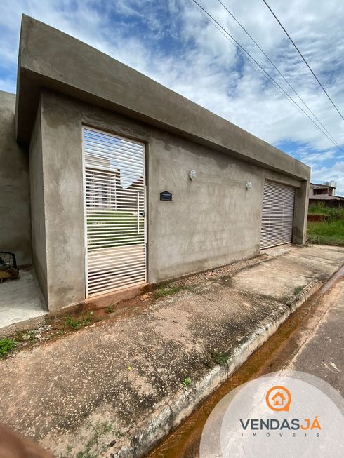 casa no bairro residencial Dom Bosco na cidade de Várzea Grande – MT