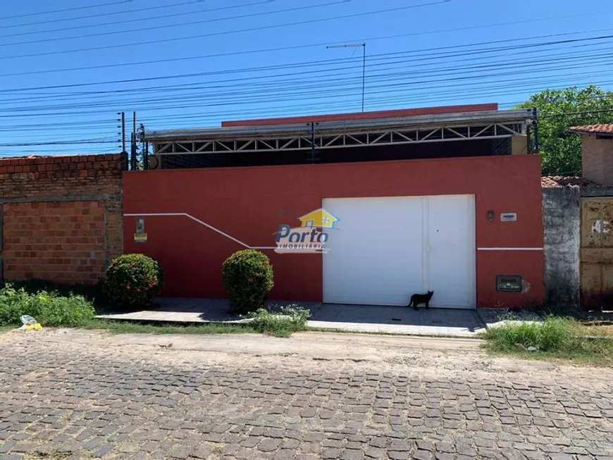 Foto 1 de Casa com 4 Quartos à venda, 113m² em Moçambinho, Teresina