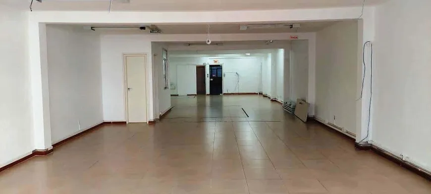 Foto 1 de Sala Comercial para alugar, 137m² em Centro, Florianópolis