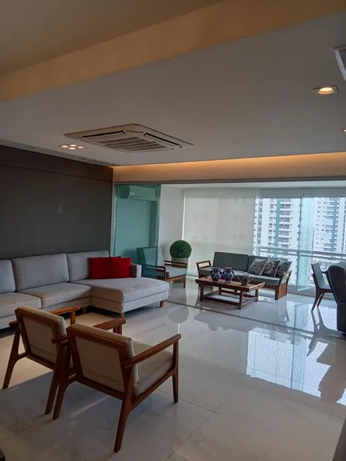 Foto 1 de Apartamento com 4 Quartos à venda, 180m² em Patamares, Salvador