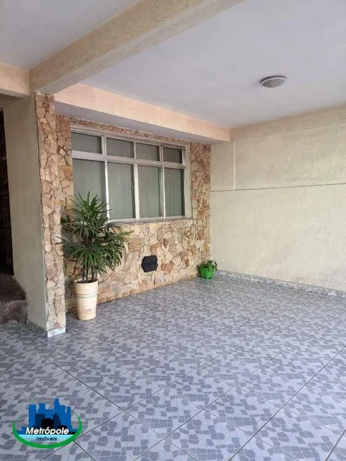 Foto 1 de Sobrado com 3 Quartos à venda, 298m² em Vila Barros, Guarulhos