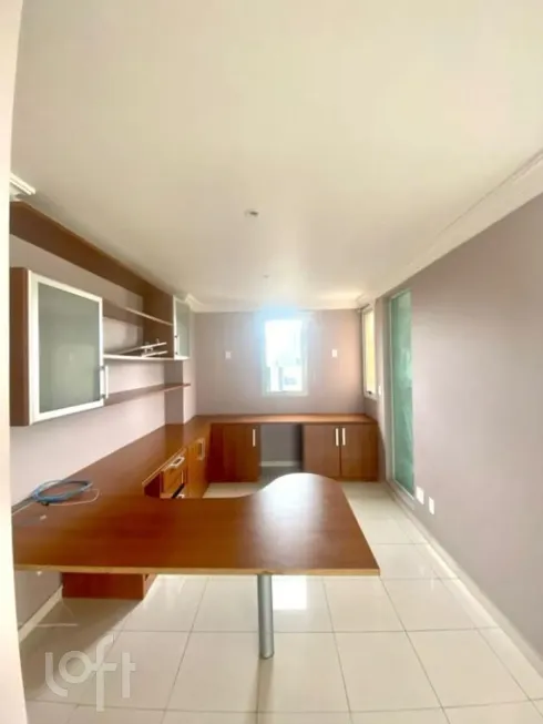 Foto 1 de Apartamento com 3 Quartos à venda, 217m² em Santana, São Paulo