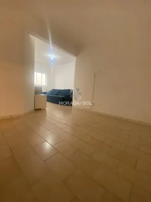 Foto 1 de Apartamento com 2 Quartos para alugar, 80m² em Meia Praia, Itapema