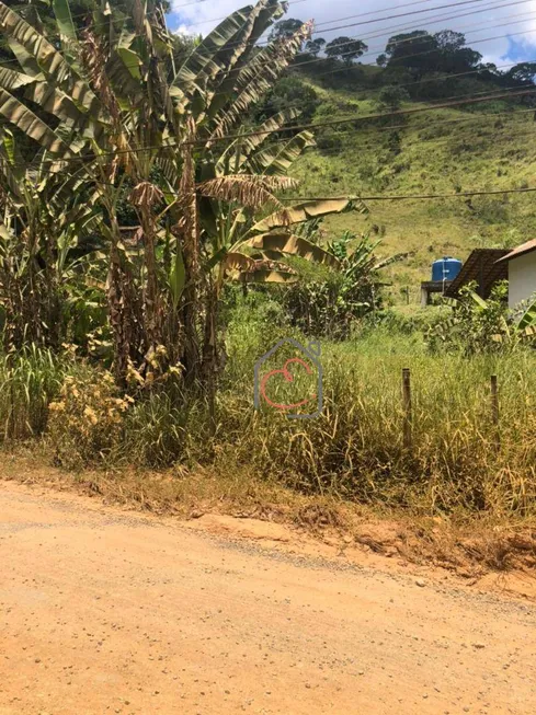 Foto 1 de Lote/Terreno à venda, 800m² em Sana, Macaé