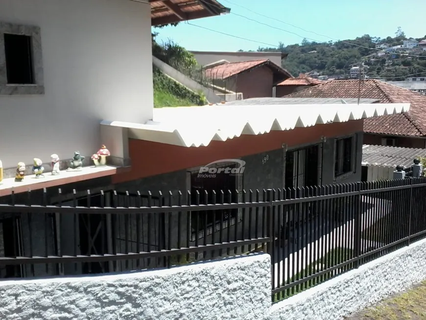 Foto 1 de Casa com 3 Quartos à venda, 90m² em Vorstadt, Blumenau