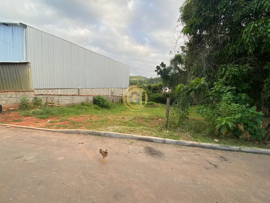 Foto 1 de Lote/Terreno à venda, 340m² em , Silveiras