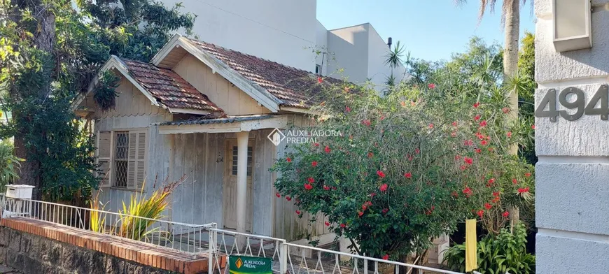 Foto 1 de Lote/Terreno à venda, 528m² em Chácara das Pedras, Porto Alegre