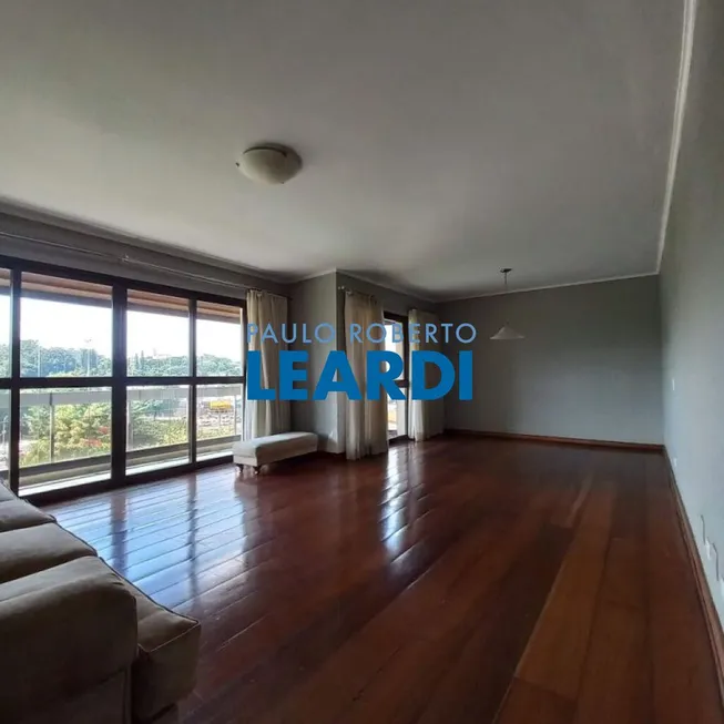Foto 1 de Apartamento com 4 Quartos para venda ou aluguel, 140m² em Cambuci, São Paulo