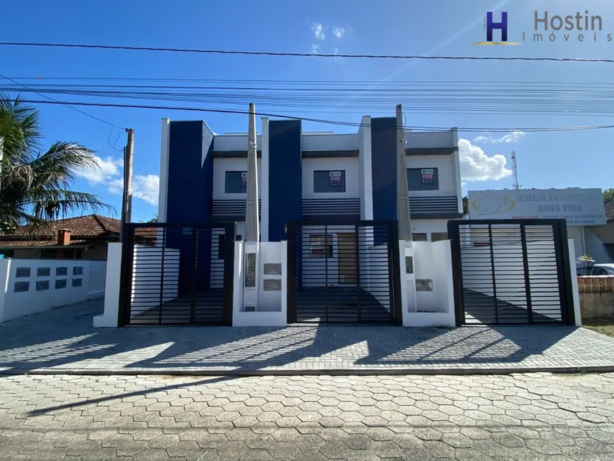 Foto 1 de Casa com 2 Quartos à venda, 58m² em Acarai, São Francisco do Sul