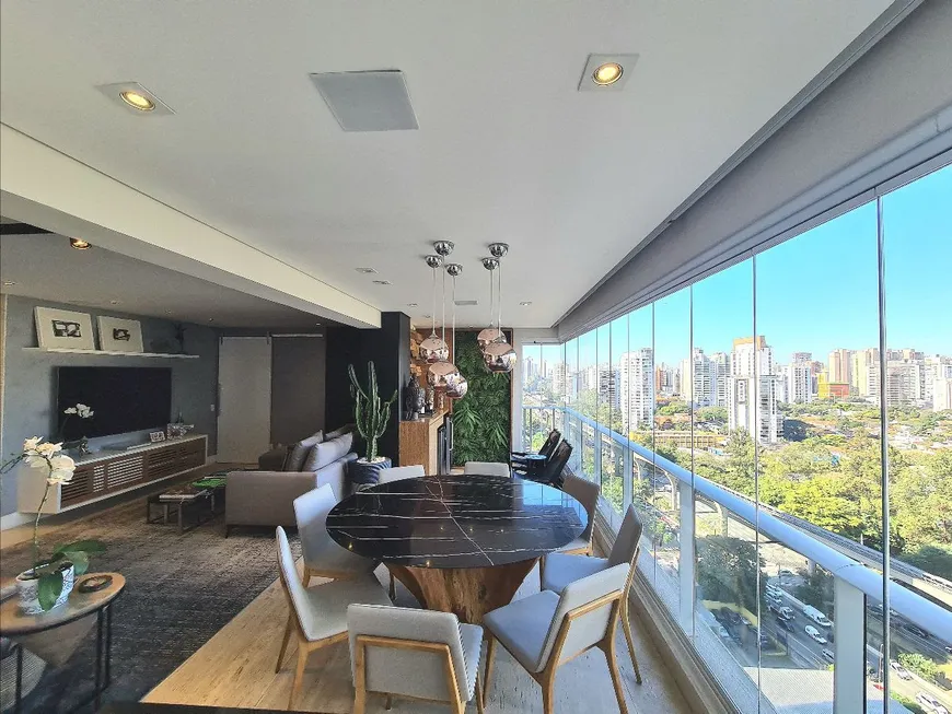 Foto 1 de Apartamento com 2 Quartos à venda, 134m² em Cidade Monções, São Paulo