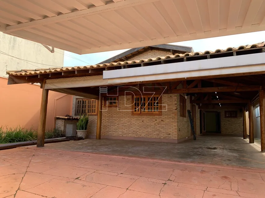 Foto 1 de Casa com 2 Quartos à venda, 167m² em Vila Harmonia, Araraquara