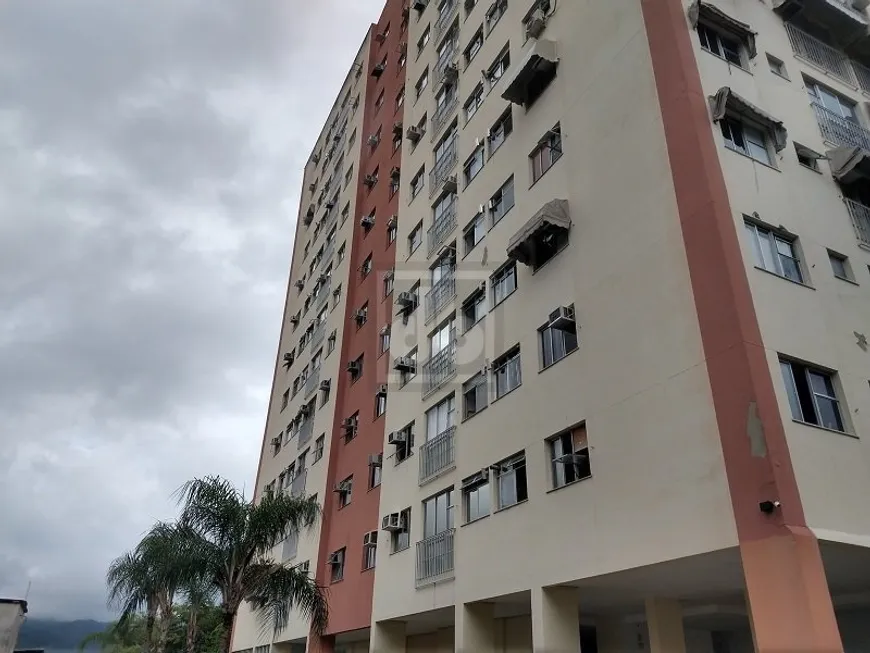 Foto 1 de Apartamento com 2 Quartos à venda, 53m² em Pechincha, Rio de Janeiro