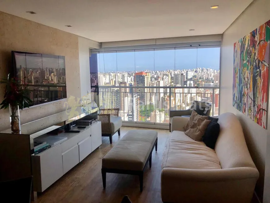 Foto 1 de Flat com 2 Quartos para alugar, 86m² em Itaim Bibi, São Paulo
